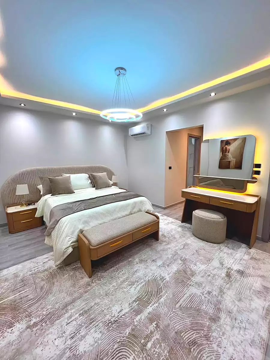https://aqarmap.com.eg/en/listing/7346644-for-sale-cairo-new-cairo-compounds-mwrd-fq-llttwyr