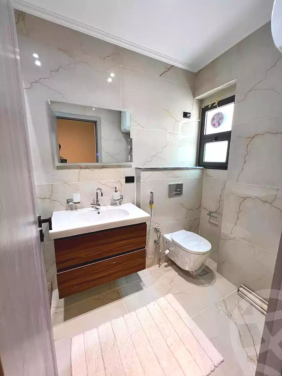 https://aqarmap.com.eg/ar/listing/7346650-for-sale-cairo-new-cairo-compounds-mwrd-fq-llttwyr