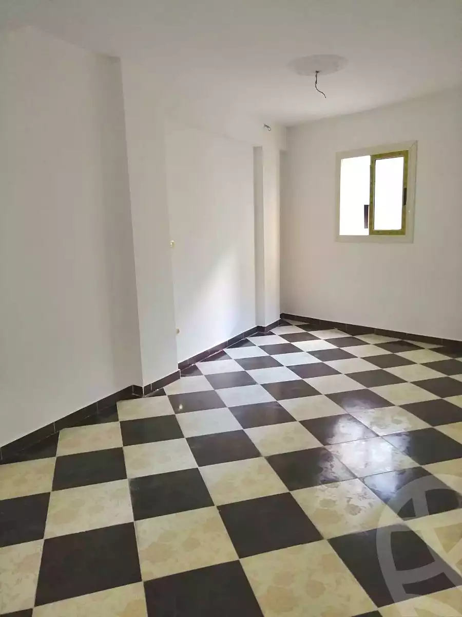 https://aqarmap.com.eg/ar/listing/7346720-for-sale-alexandria-alhadara-new-el-hadra