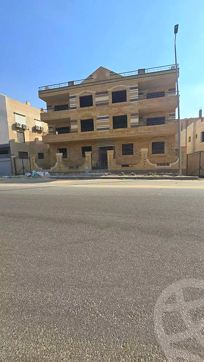 https://aqarmap.com.eg/ar/listing/7346731-for-sale-cairo-new-cairo-gharb-el-golf-emtedad-gharb-el-golf