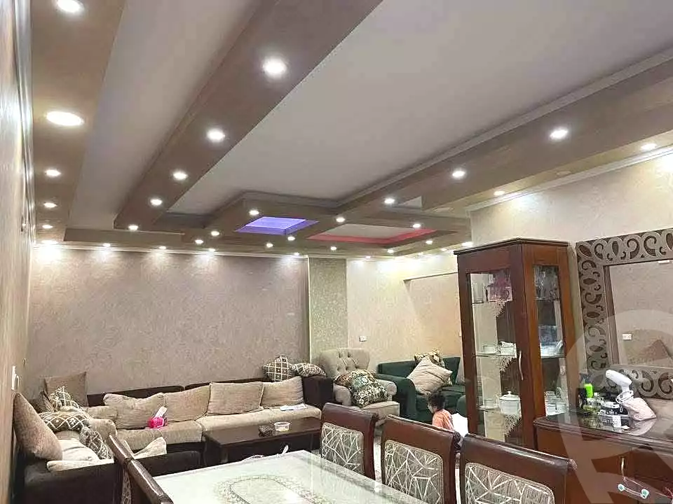 https://aqarmap.com.eg/en/listing/7346791-for-sale-cairo-helwan-mahmoud-zaki-st