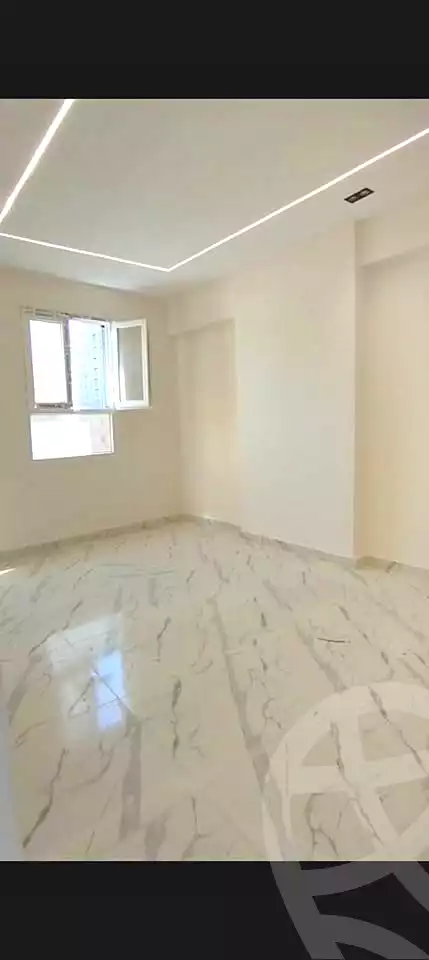 https://aqarmap.com.eg/ar/listing/7346997-for-sale-alexandria-al-agamy-lbytsh-bianchiii