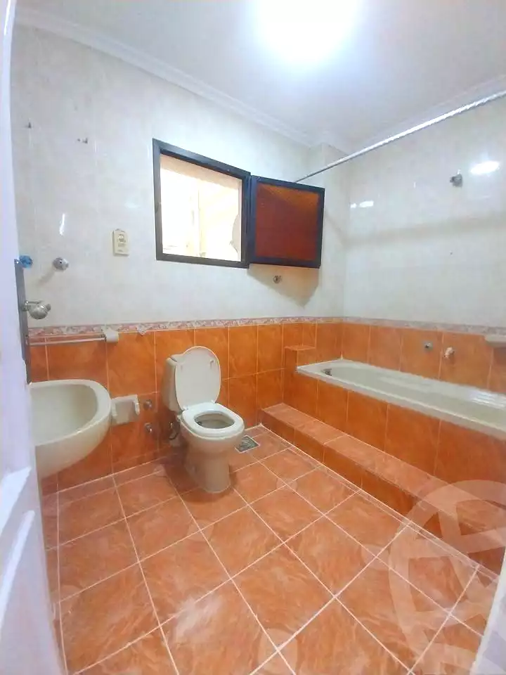 https://aqarmap.com.eg/en/listing/7347156-for-sale-alexandria-al-agamy-shataa-el-nakheel