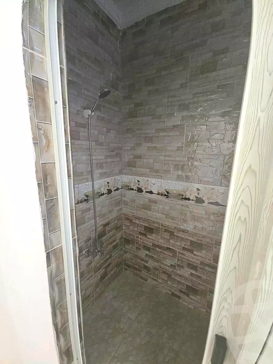 https://aqarmap.com.eg/en/listing/7347306-for-sale-alexandria-sydy-bshr-sydy-bshr-bhry-gamal-abd-el-nasir-st