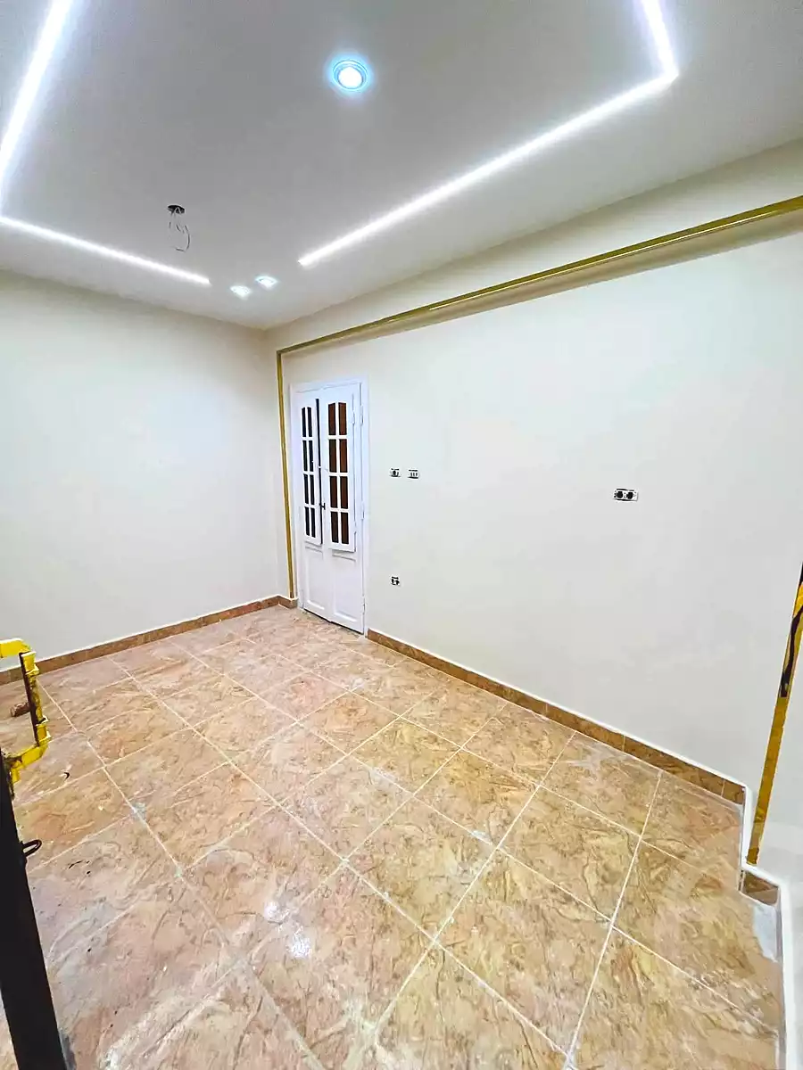 https://aqarmap.com.eg/en/listing/7347382-for-sale-alexandria-al-agamy-el-hanouvel-el-salam-st