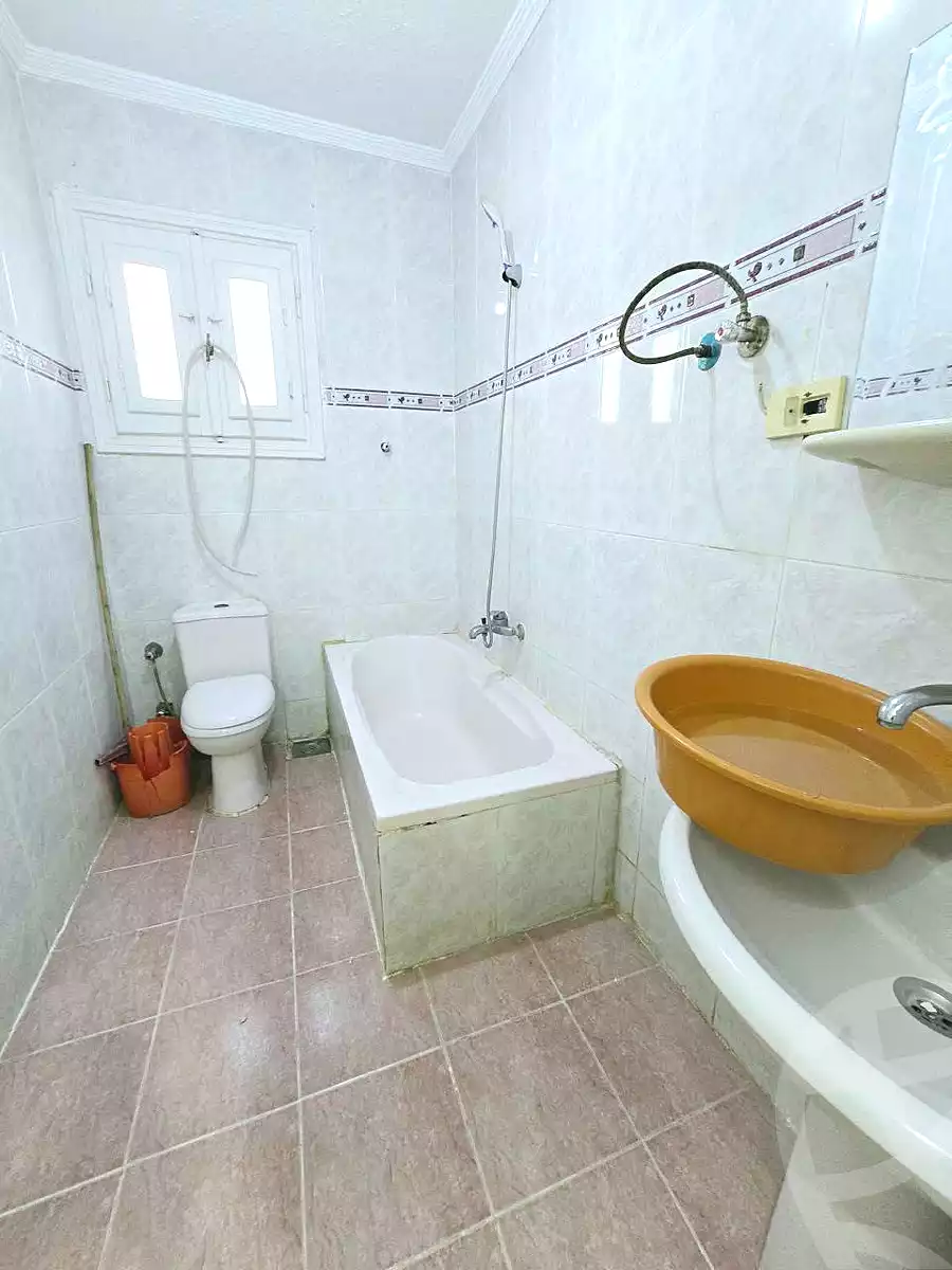 https://aqarmap.com.eg/en/listing/7347878-for-sale-alexandria-al-agamy-shataa-el-nakheel