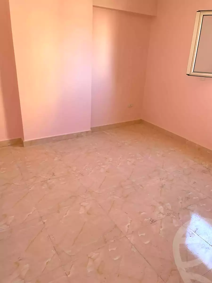https://aqarmap.com.eg/en/listing/7348025-for-sale-alexandria-el-asafra-l-sfr-bhry