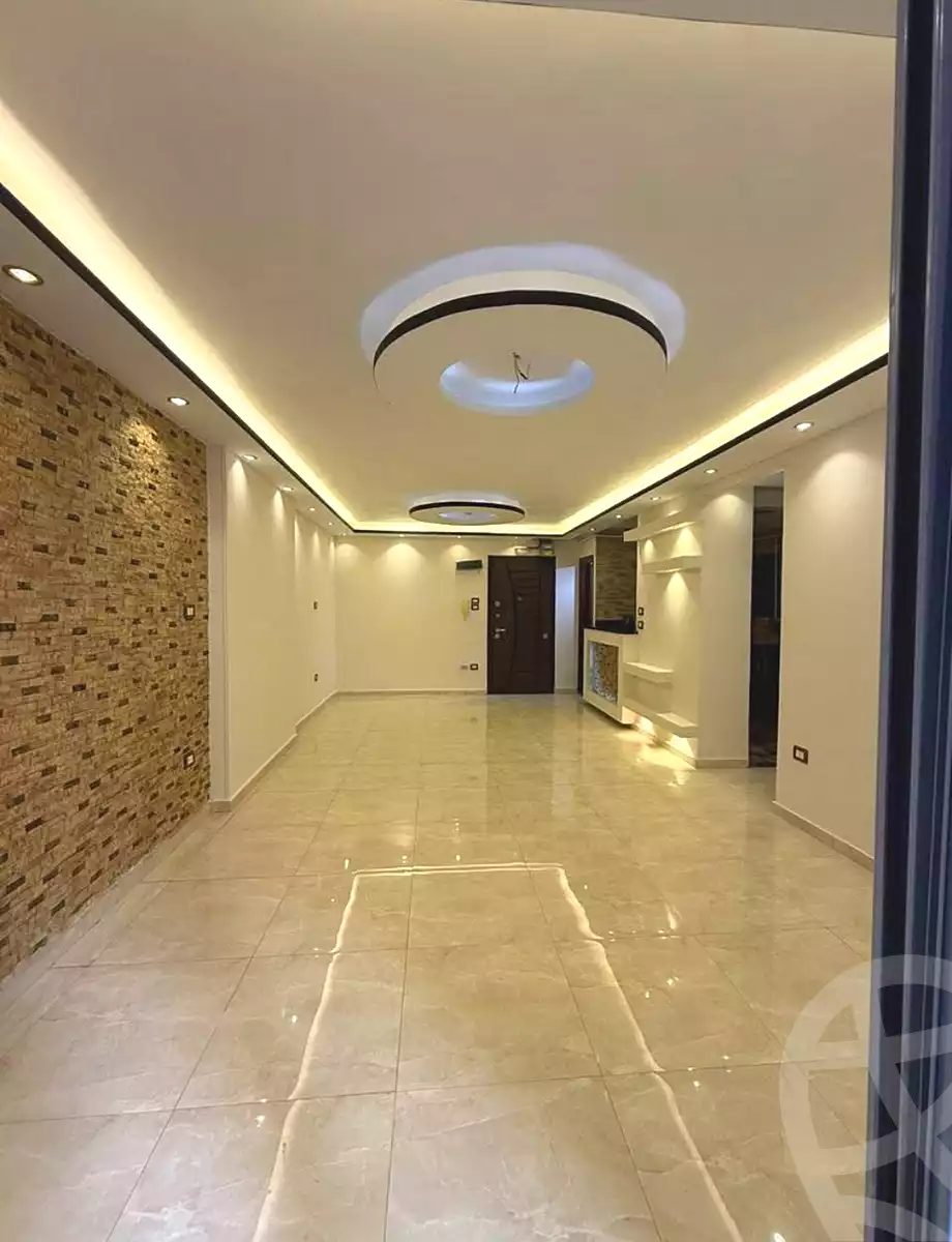 https://aqarmap.com.eg/en/listing/7348024-for-sale-alexandria-sydy-bshr