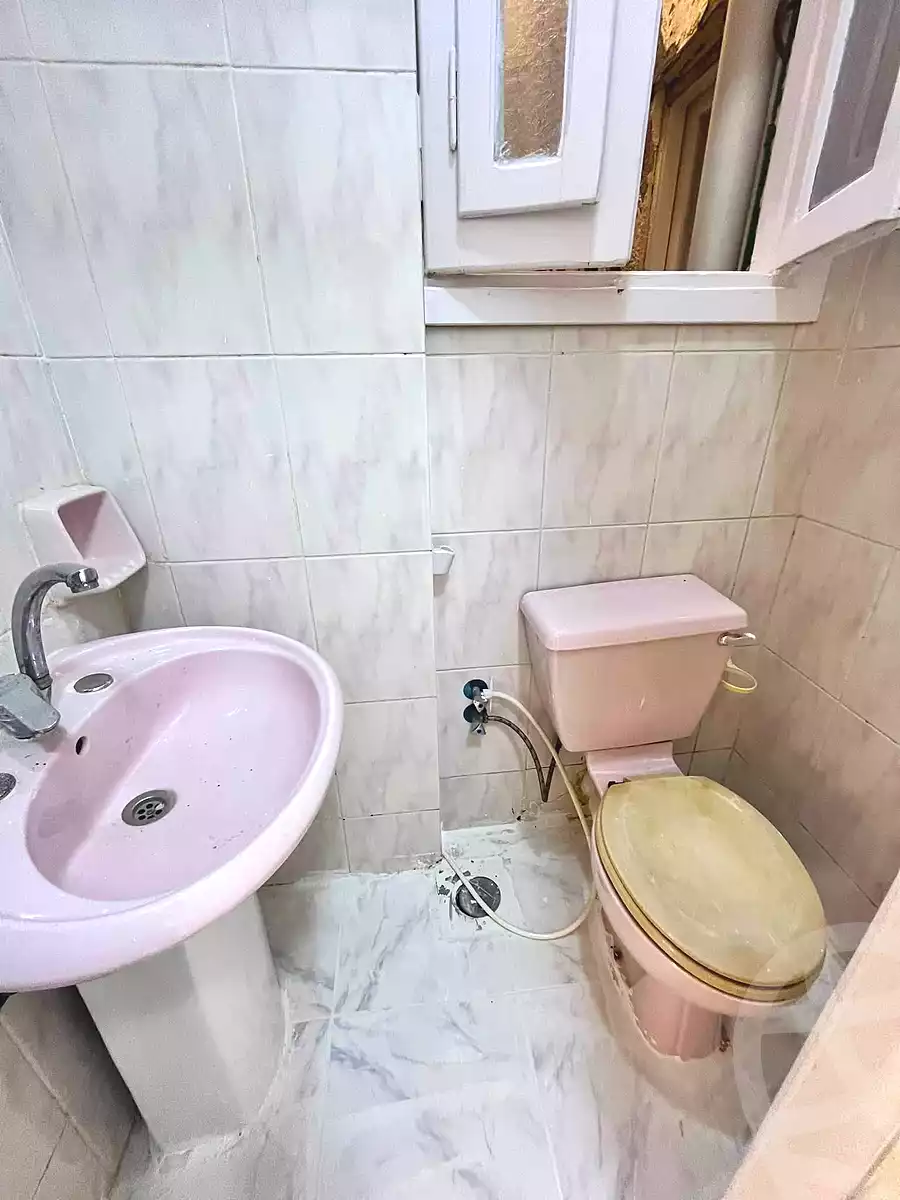 https://aqarmap.com.eg/en/listing/7348087-for-sale-alexandria-al-agamy-shataa-el-nakheel