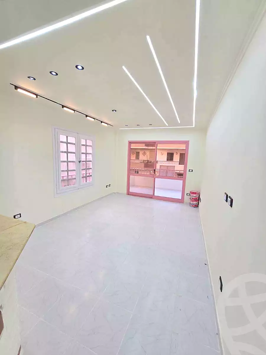 https://aqarmap.com.eg/en/listing/7348110-for-sale-alexandria-al-agamy-shataa-el-nakheel-street-61