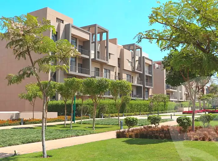 https://aqarmap.com.eg/ar/listing/7348577-for-sale-cairo-new-cairo-compounds-fifth-square
