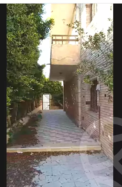 https://aqarmap.com.eg/ar/listing/7348580-for-sale-alexandria-al-agamy-lbytsh-shahr-al-assal-st