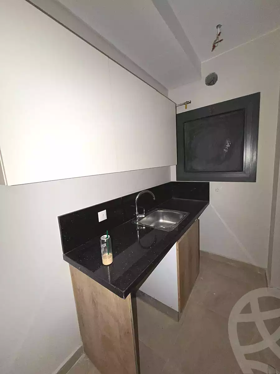 https://aqarmap.com.eg/ar/listing/7348669-for-rent-cairo-el-sheikh-zayed-city-compounds-zyd-wr-llttwyr-z-tower