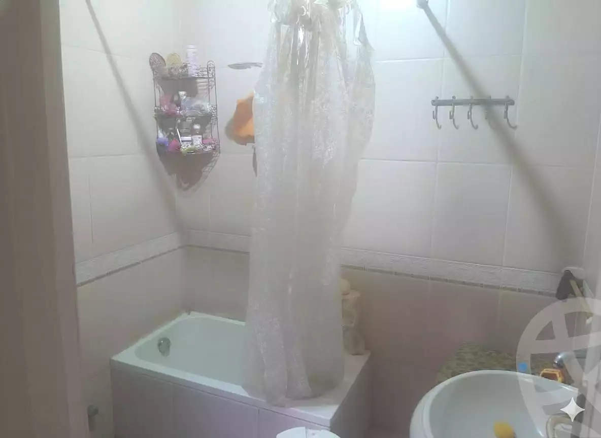 https://aqarmap.com.eg/ar/listing/7348901-for-rent-cairo-el-abbasiya-ramsis-st