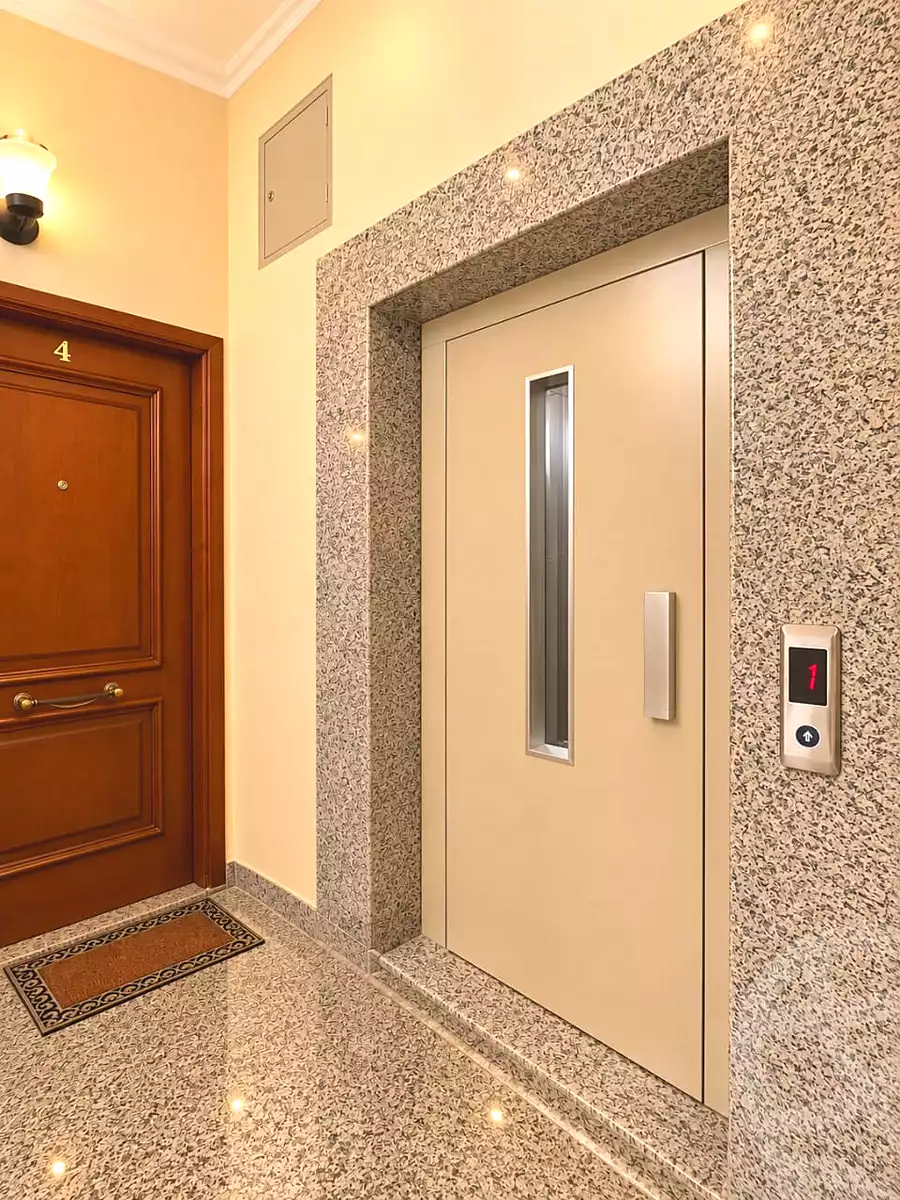 https://aqarmap.com.eg/ar/listing/7348922-for-rent-cairo-6th-of-october-garb-someed-neighborhood-10th-makkah-al-mokarama-st