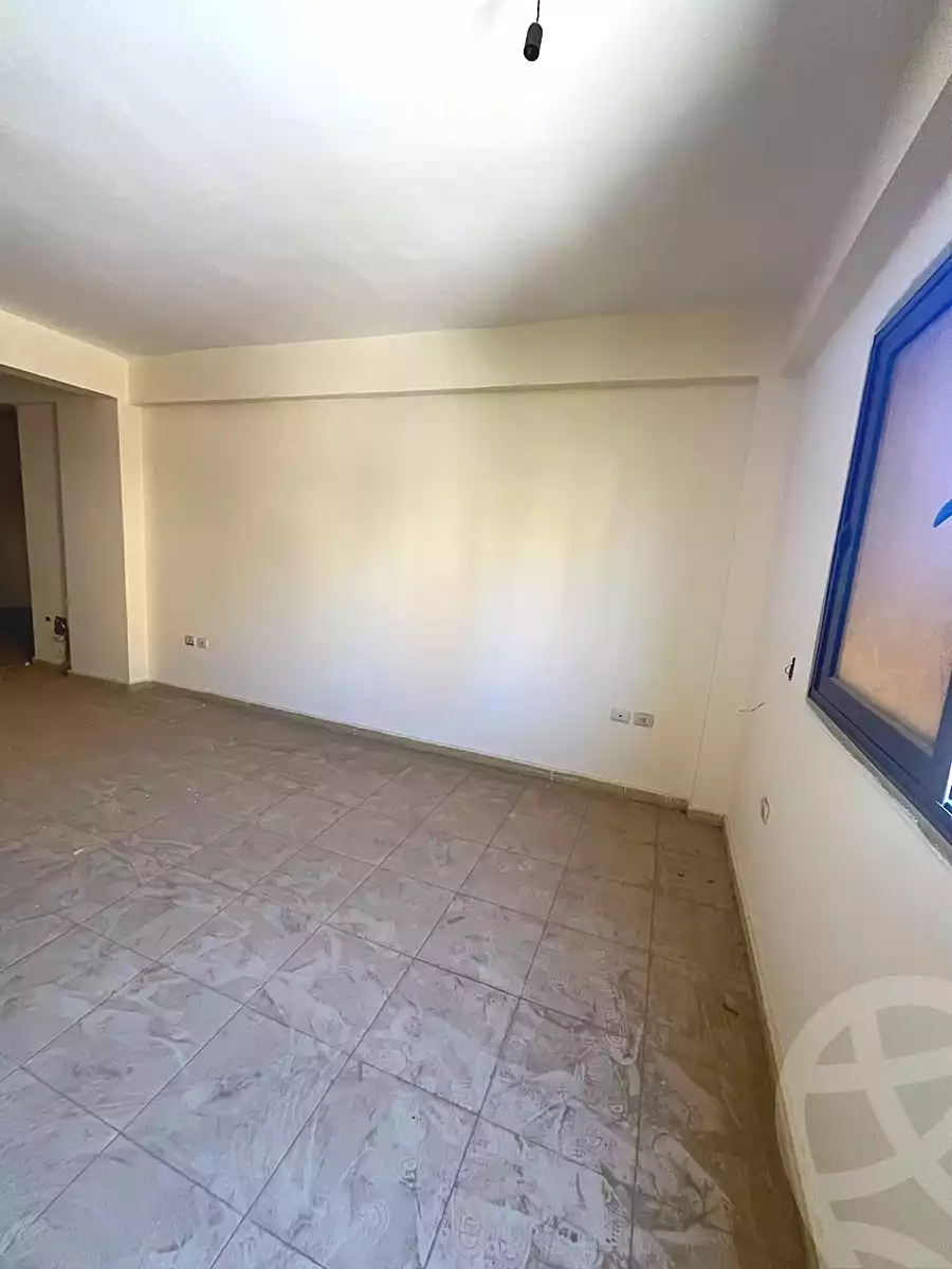 https://aqarmap.com.eg/en/listing/7348925-for-rent-cairo-new-cairo-el-maantiqah-el-sinaiyyah