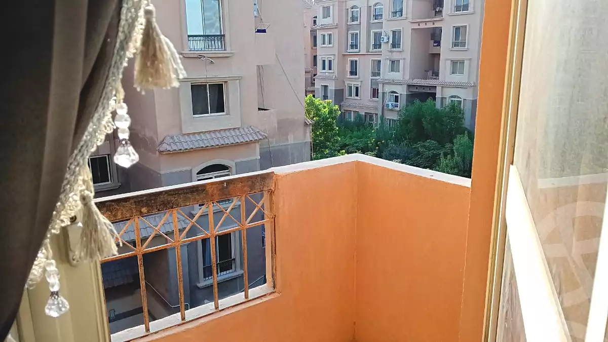https://aqarmap.com.eg/ar/listing/7348936-for-rent-cairo-6th-of-october-hadaeq-october-compounds-italian-square