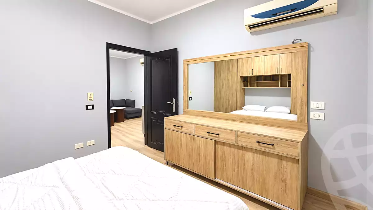 https://aqarmap.com.eg/ar/listing/7349235-for-sale-red-sea-hurghada-city-el-hadba-sheraton-st