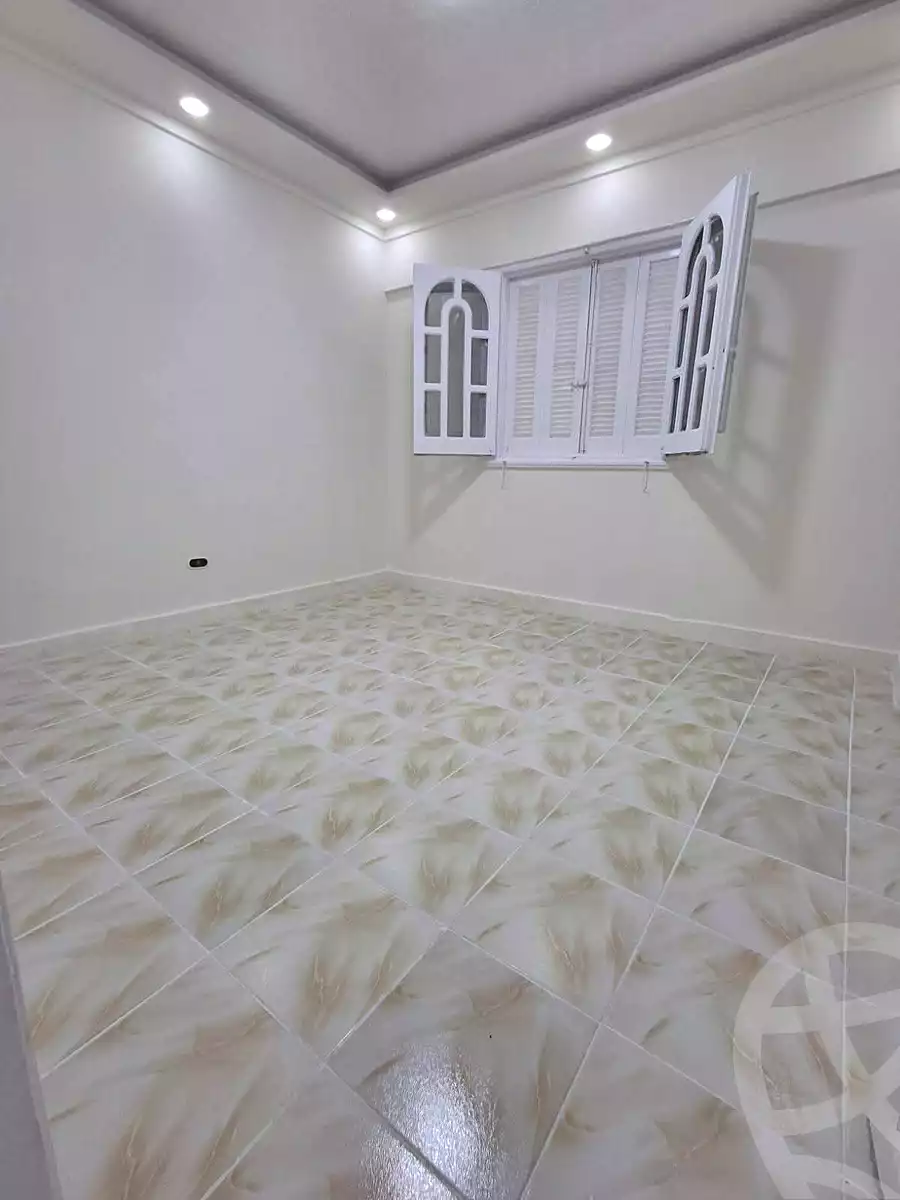 https://aqarmap.com.eg/en/listing/7349486-for-sale-alexandria-al-agamy-shataa-el-nakheel