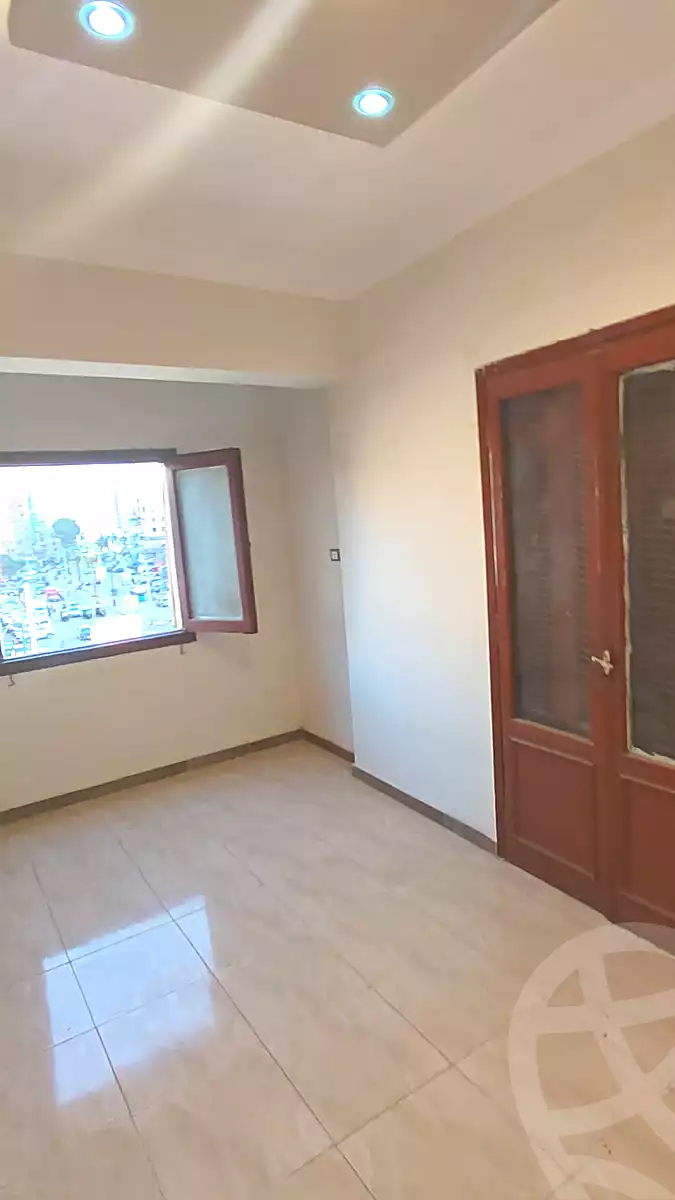 https://aqarmap.com.eg/ar/listing/7349656-for-rent-gharbia-tanta-tanta-city-el-galaa-st