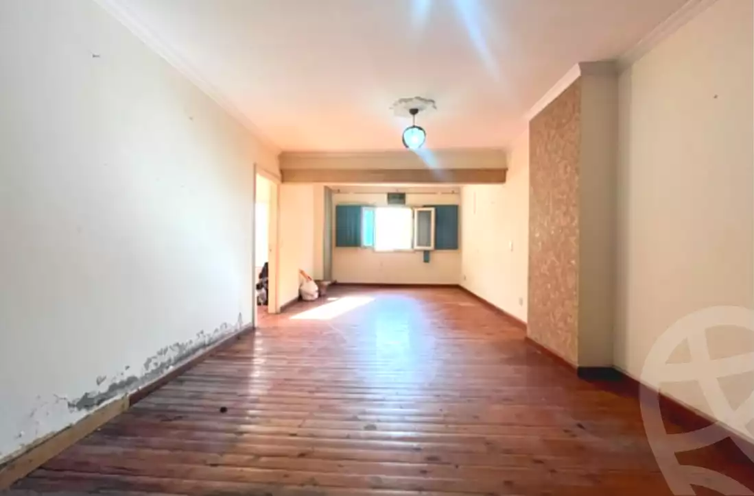 https://aqarmap.com.eg/en/listing/7349658-for-sale-alexandria-moharram-bey-tryq-qn-lswys