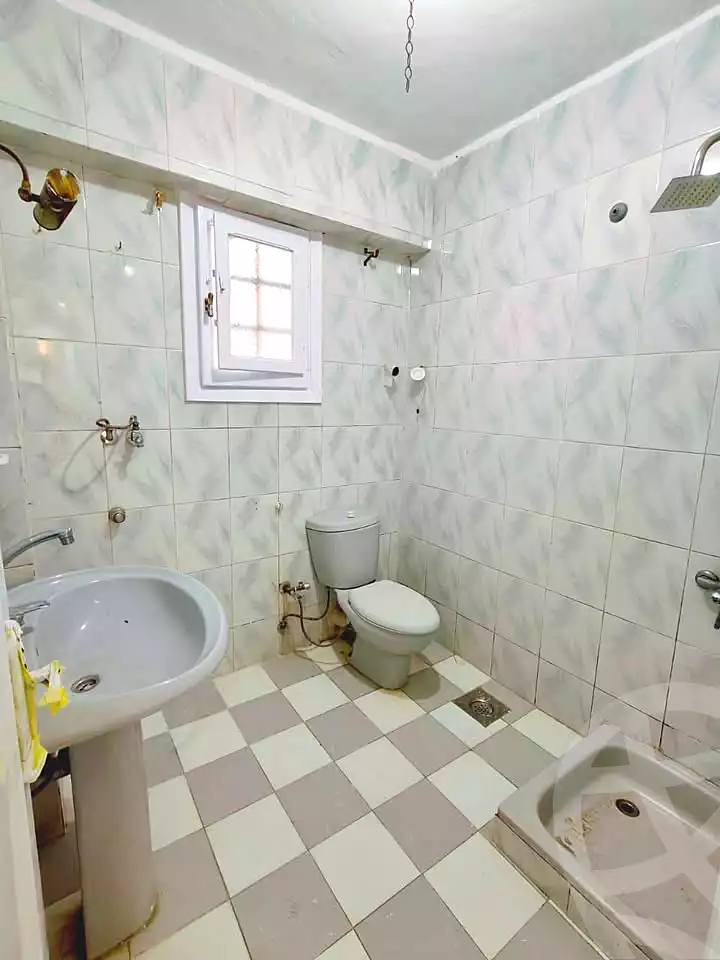 https://aqarmap.com.eg/en/listing/7350477-for-sale-alexandria-al-agamy-shataa-el-nakheel