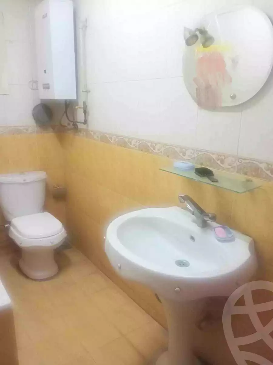 https://aqarmap.com.eg/ar/listing/7351045-for-rent-cairo-el-zaytun-hlmy-lzytwn-shr-ly-bsh