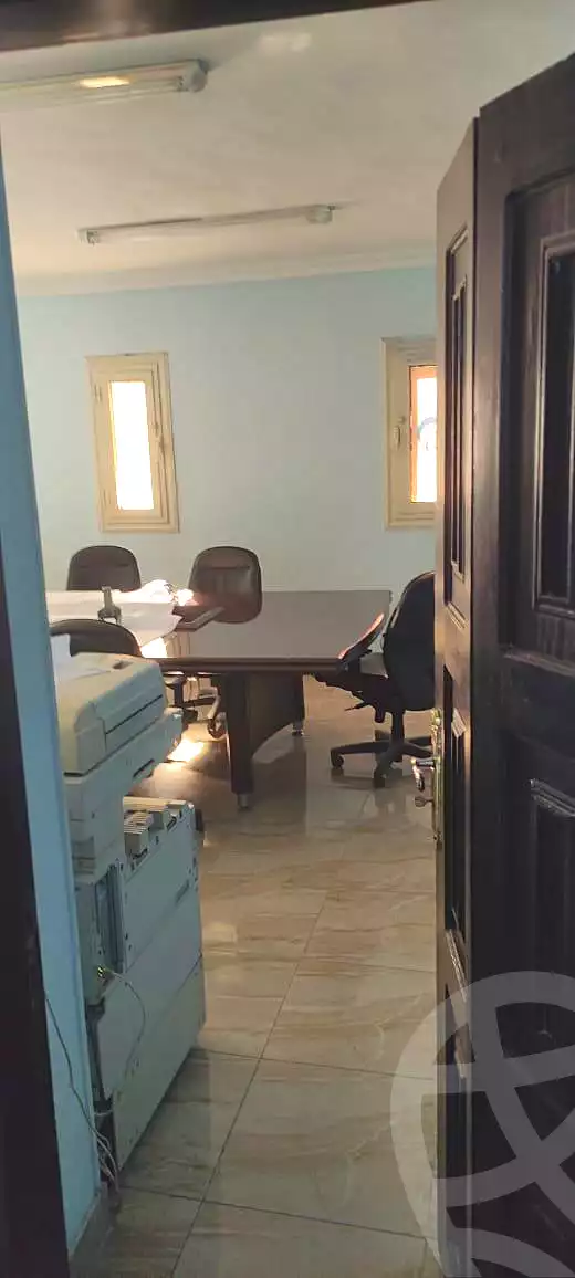 https://aqarmap.com.eg/ar/listing/7351049-for-rent-cairo-el-maadi-zahraa-el-maadi-shr-krfwr-lryysy