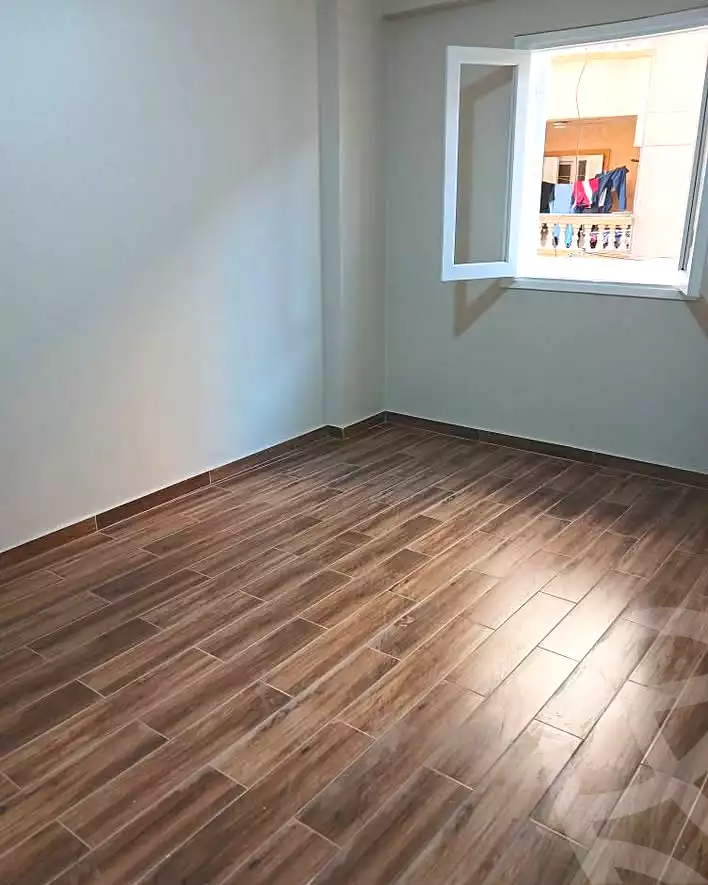 https://aqarmap.com.eg/ar/listing/7351140-for-sale-alexandria-el-asafra-ahmed-tiesser-st