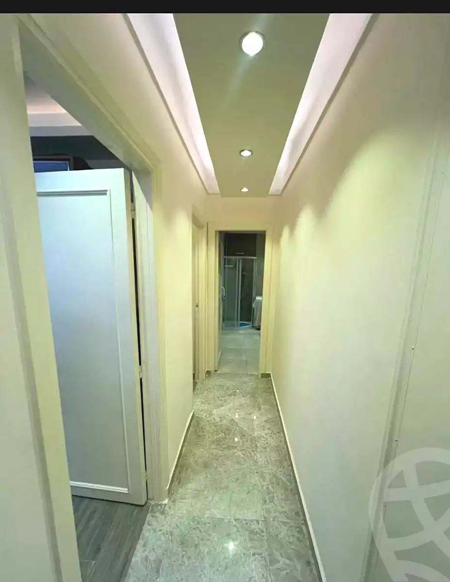 https://aqarmap.com.eg/ar/listing/7351363-for-sale-alexandria-sydy-bshr-sydy-bshr-bhry-shr-mhmwd-l-yswy
