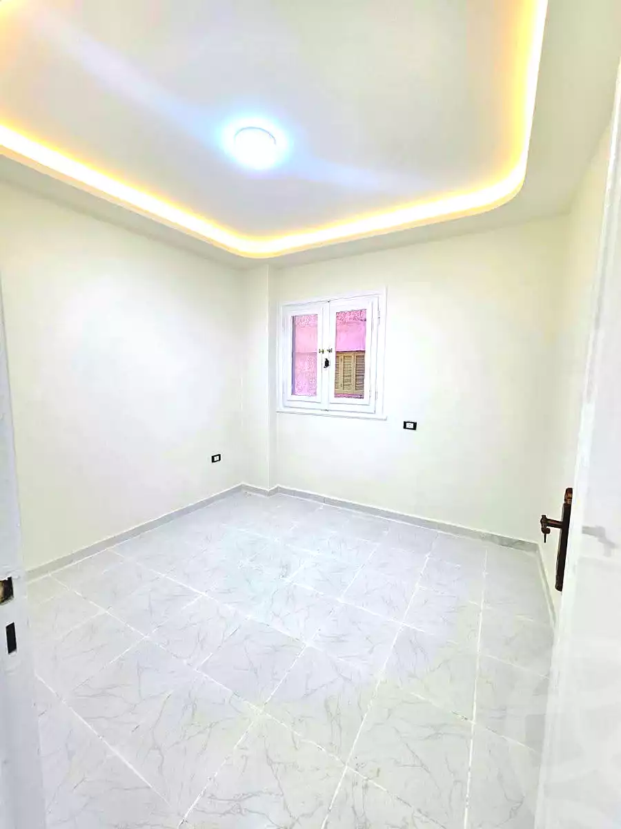 https://aqarmap.com.eg/ar/listing/7352078-for-sale-alexandria-al-agamy-shataa-el-nakheel