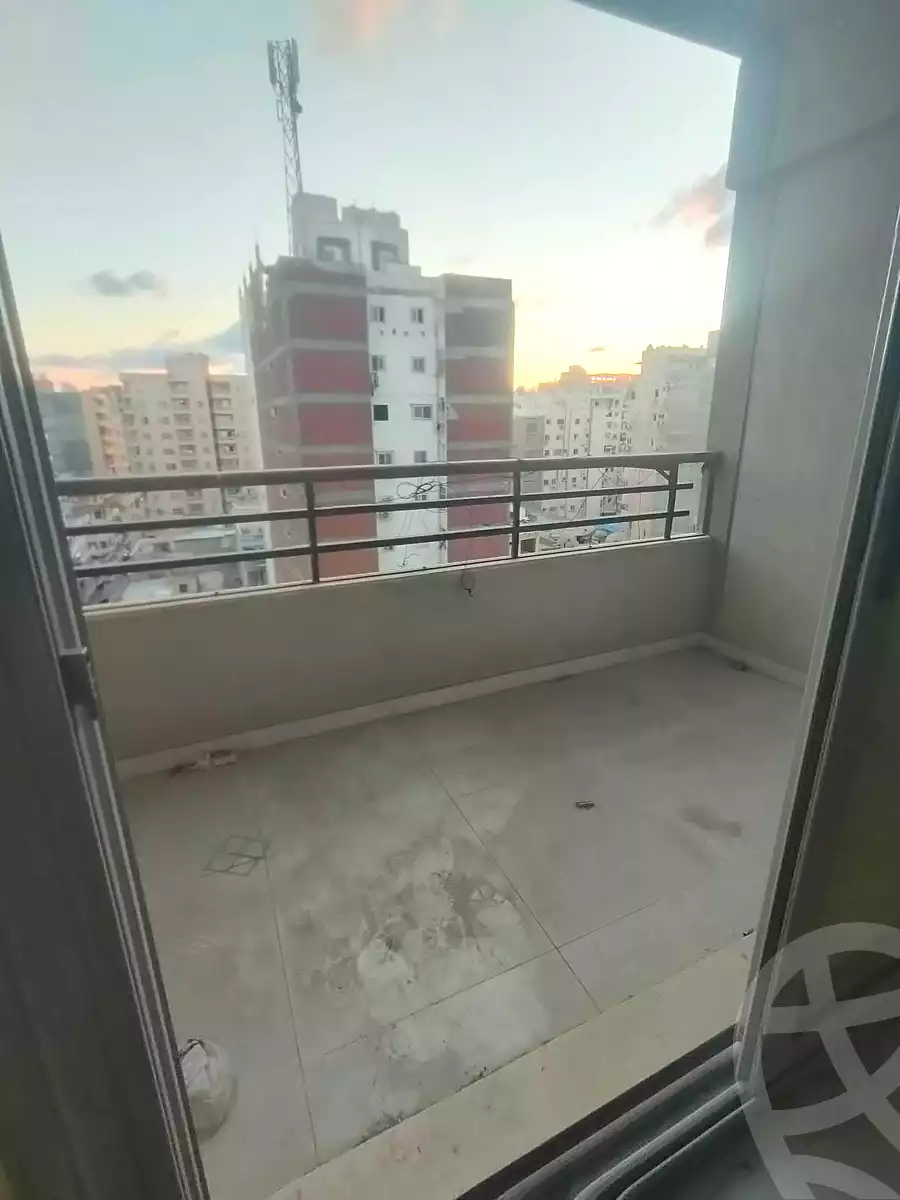 https://aqarmap.com.eg/ar/listing/7352201-for-rent-alexandria-el-asafra-l-sfr-bhry