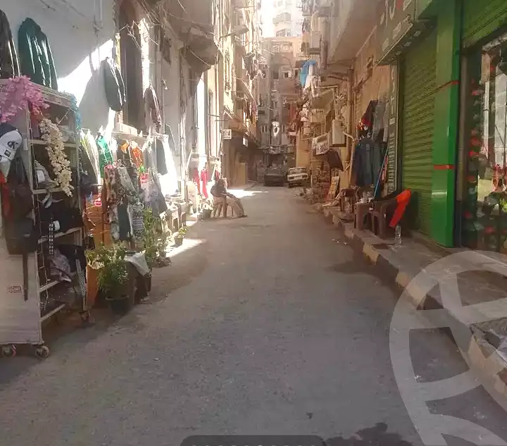 https://aqarmap.com.eg/ar/listing/7352258-for-sale-alexandria-moharram-bey-el-rasafa-st
