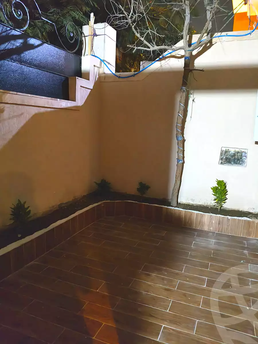 https://aqarmap.com.eg/ar/listing/7352330-for-rent-cairo-6th-of-october-el-ahyaa-neighborhood-2nd-divided-from-al-kafrawei-st