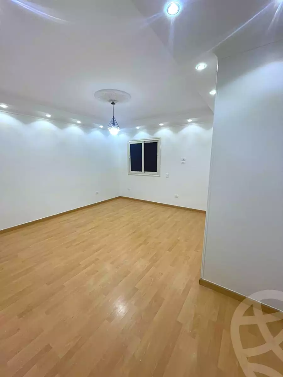 https://aqarmap.com.eg/ar/listing/7352349-for-sale-cairo-6th-of-october-compounds-el-maamoura-compound
