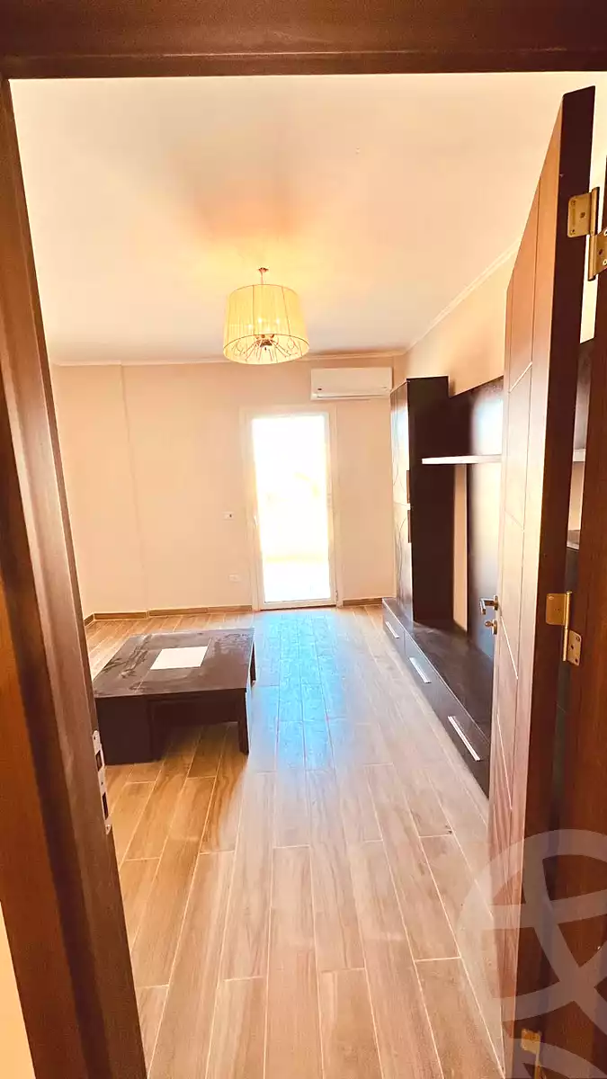 https://aqarmap.com.eg/ar/listing/7352354-for-sale-cairo-6th-of-october-compounds-mountain-view-icity-october-lagoon-beach-park-mountain-view-icity