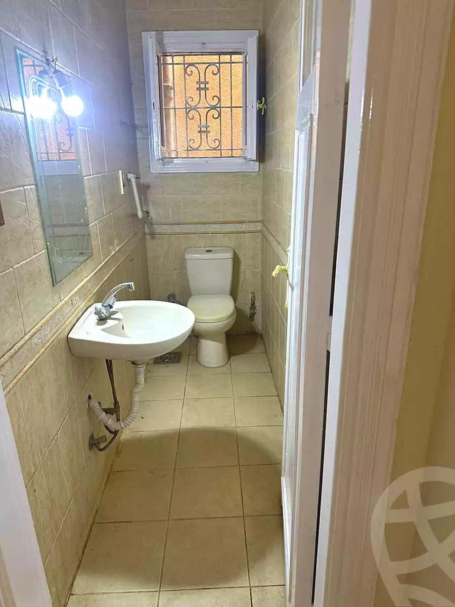 https://aqarmap.com.eg/ar/listing/7352364-for-sale-cairo-6th-of-october-el-ahyaa-neighborhood-5th-street-45