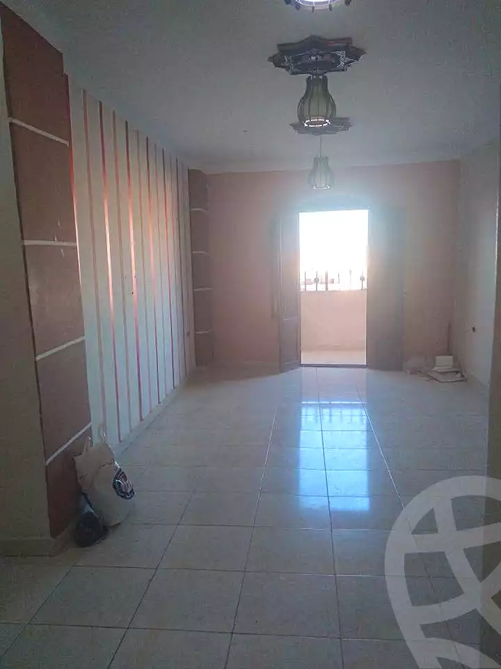 https://aqarmap.com.eg/en/listing/7352337-for-sale-alexandria-al-agamy-el-hanouvel-radwan-st