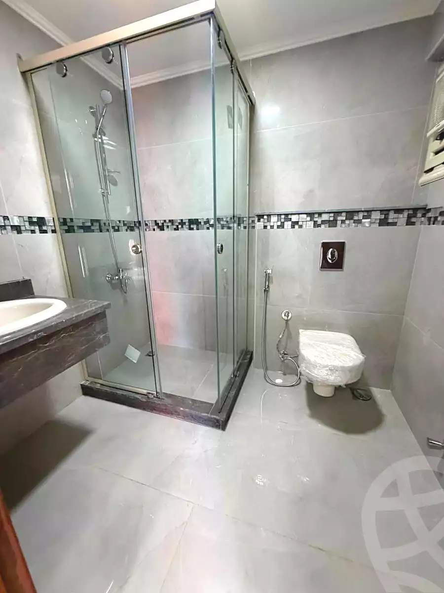 https://aqarmap.com.eg/en/listing/7352413-for-sale-cairo-new-cairo-compounds-mwrd-fq-llttwyr