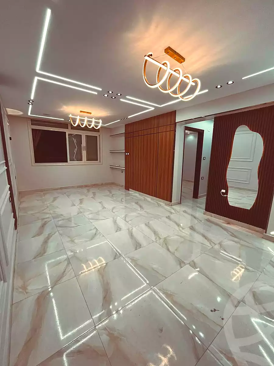 https://aqarmap.com.eg/ar/listing/7352439-for-sale-cairo-elnozha-Streettt-27