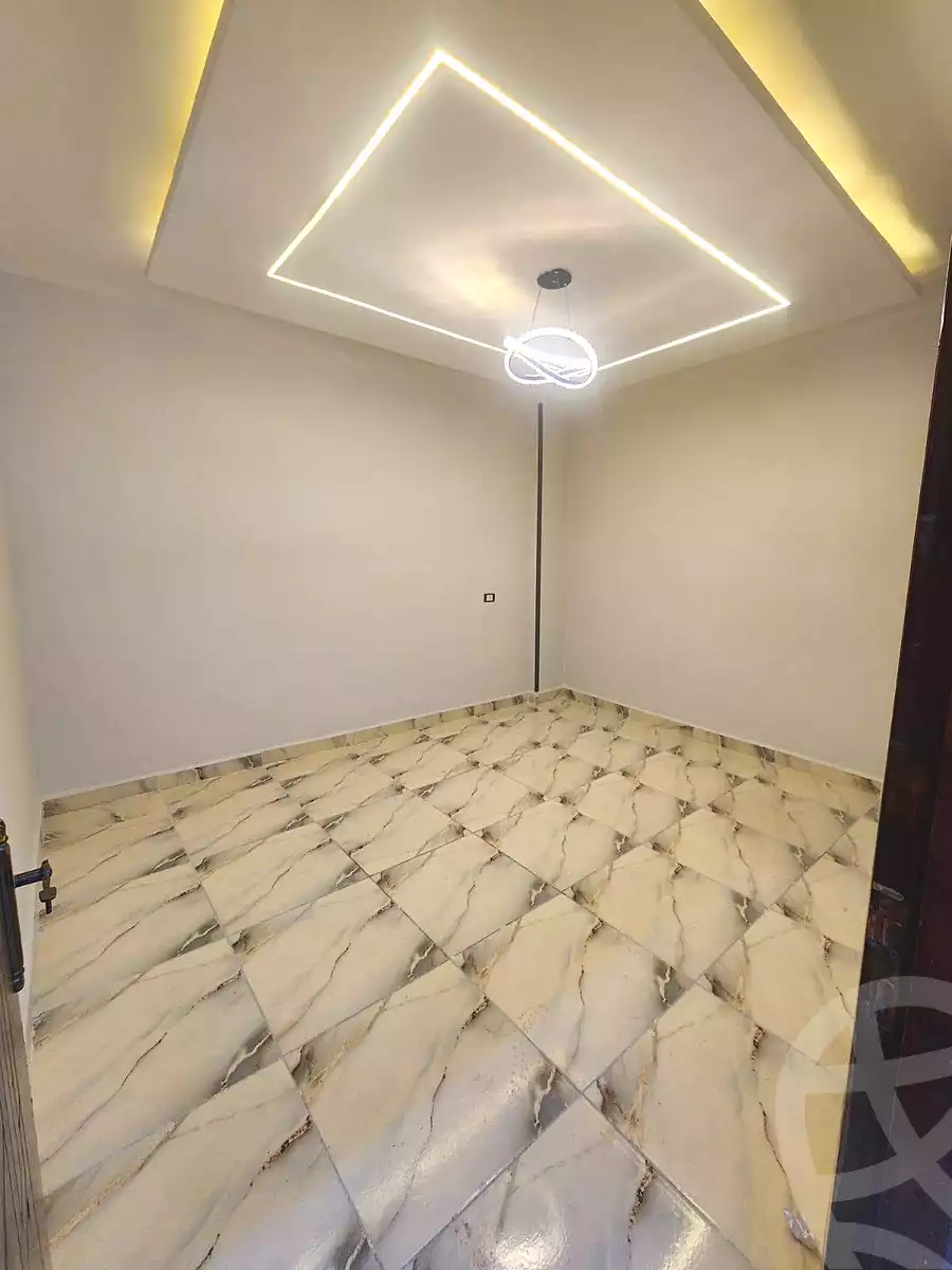 https://aqarmap.com.eg/en/listing/7352685-for-sale-alexandria-lsywf-el-falki