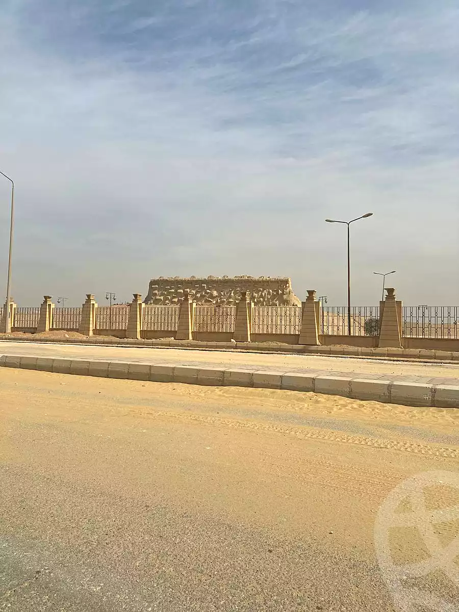 https://aqarmap.com.eg/ar/listing/7352981-for-sale-cairo-6th-of-october-hadaeq-october-golden-square