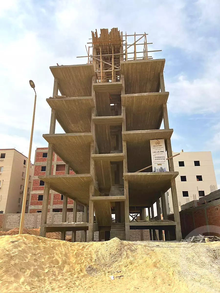 https://aqarmap.com.eg/en/listing/7352568-for-sale-cairo-6th-of-october-hadaeq-october-golden-square