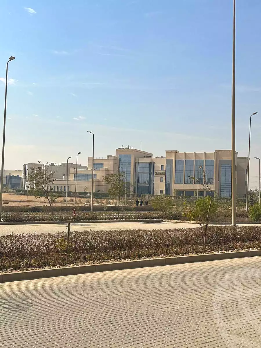 https://aqarmap.com.eg/en/listing/7352978-for-sale-cairo-6th-of-october-hadaeq-october-golden-square