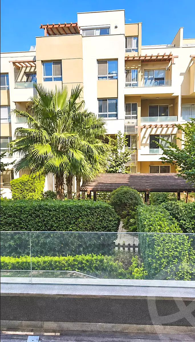 https://aqarmap.com.eg/en/listing/7353051-for-sale-cairo-new-cairo-compounds-park-view