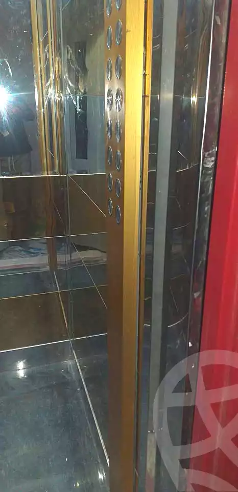 https://aqarmap.com.eg/ar/listing/7353117-for-sale-alexandria-bw-qyr-street-25