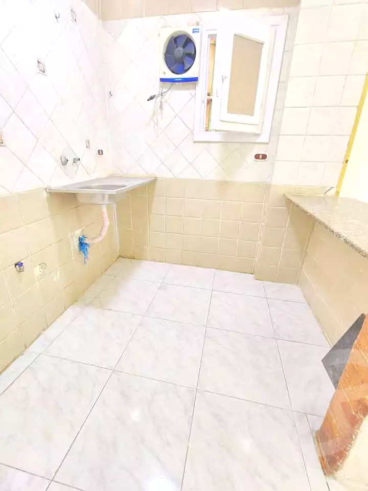 https://aqarmap.com.eg/ar/listing/7353473-for-sale-alexandria-al-agamy-shataa-el-nakheel
