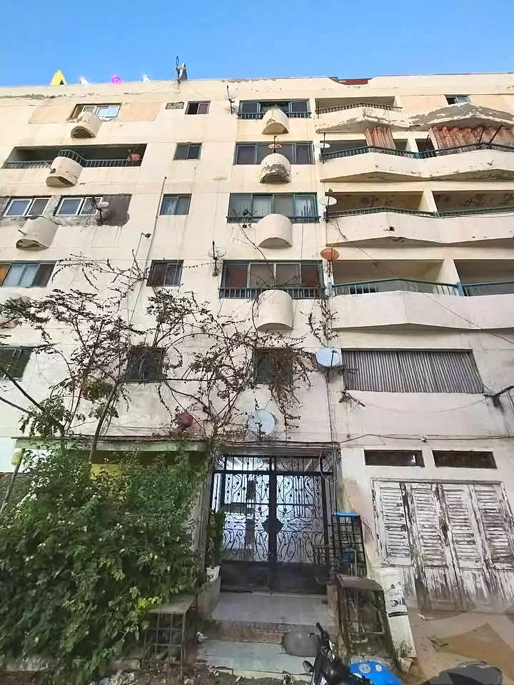 https://aqarmap.com.eg/ar/listing/7353497-for-sale-alexandria-al-agamy-shataa-el-nakheel