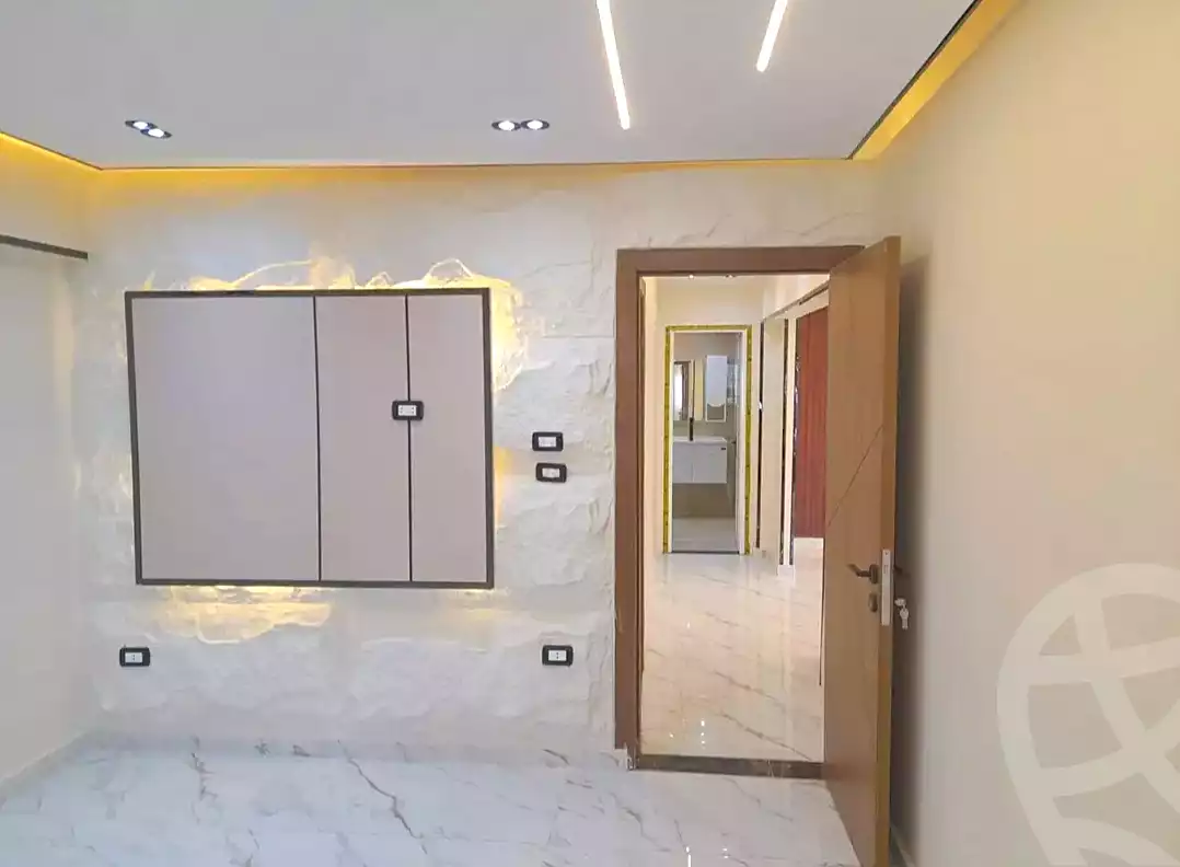https://aqarmap.com.eg/ar/listing/7353498-for-sale-alexandria-al-agamy-lbytsh