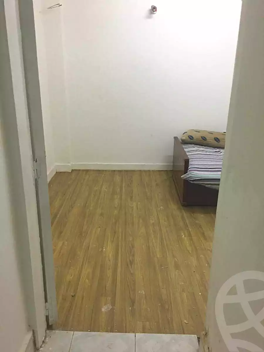 https://aqarmap.com.eg/en/listing/7353685-for-rent-cairo-ain-shams-ain-shams-el-sharkia-mostafa-hafez-st